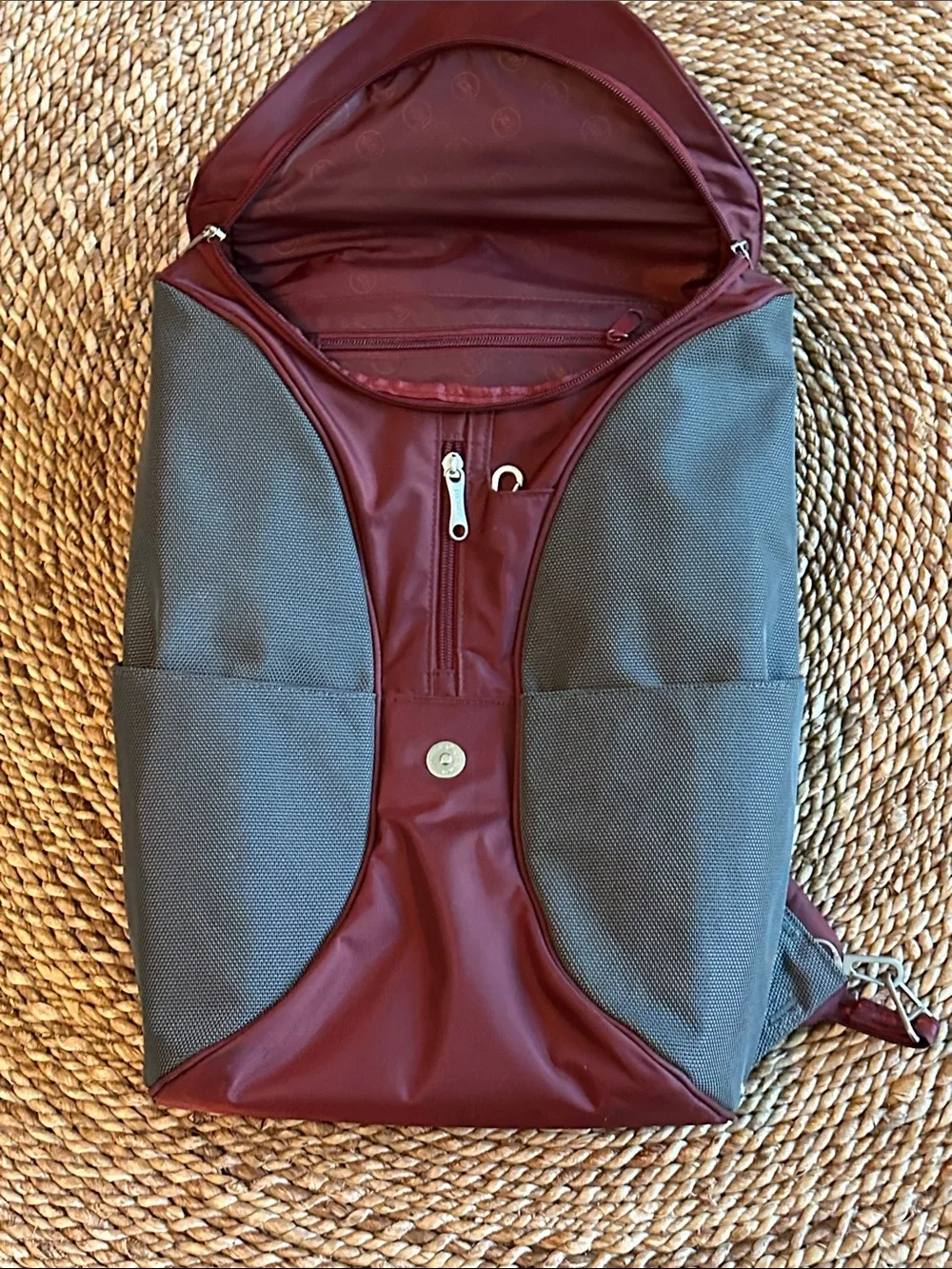 Pacsafe B200 daily Two-Tone Grey & Burgundy Backpack